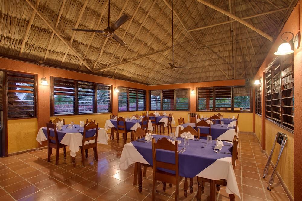 Windy Hill Resort San Ignacio Exterior foto